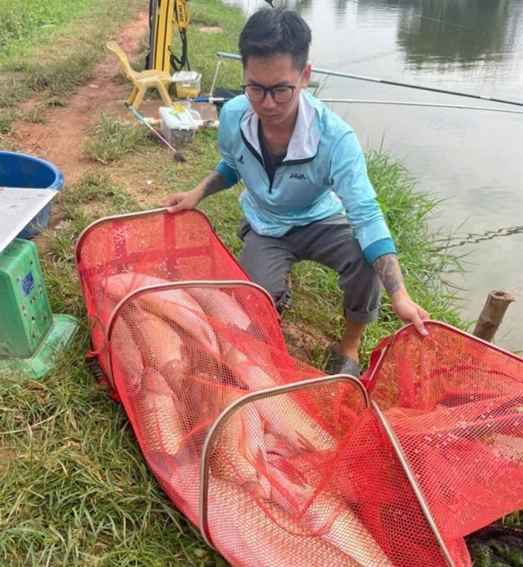 Mồi câu trắm cỏ mùa lạnh – Bí quyết để cá vẫn ăn đều khi trời rét