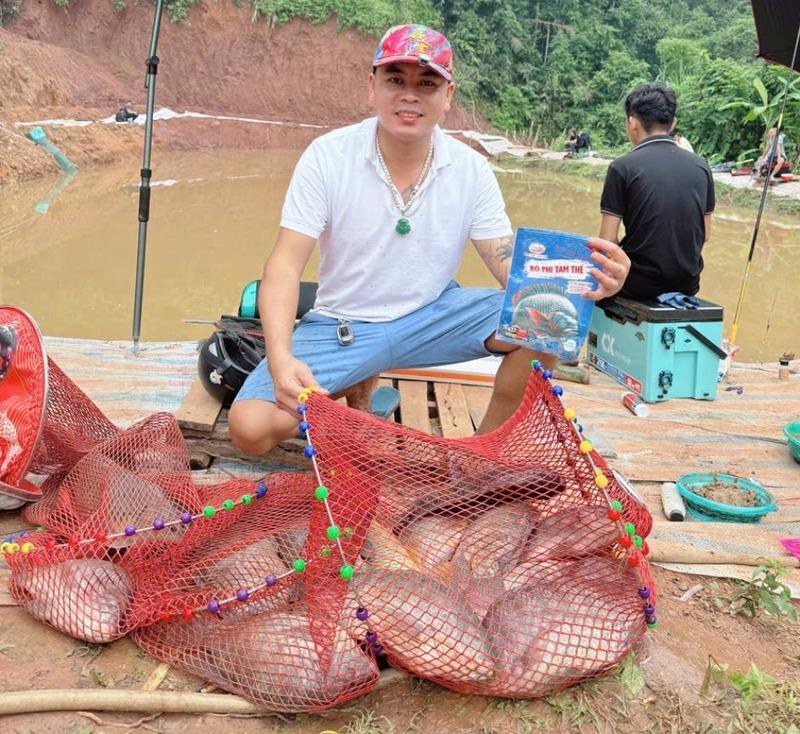 Tại sao cần chọn mồi đúng loại cá – Bí quyết tăng tỷ lệ cá ăn mồi
